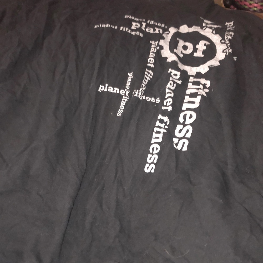 black tee